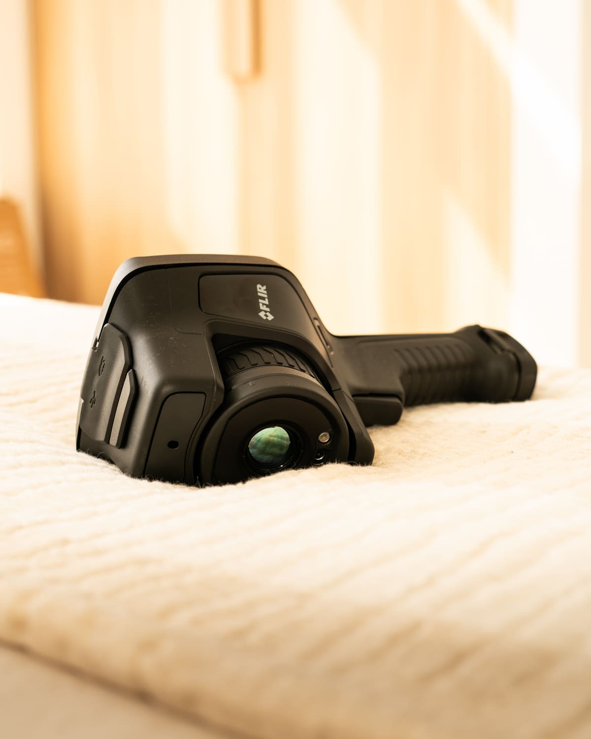 FLIR thermal imaging camera reading